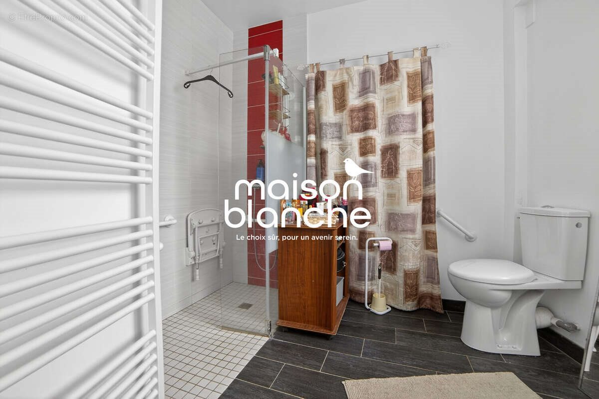 Maison à vendre, 138m², Thénezay