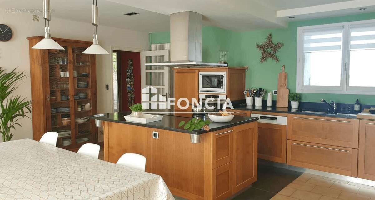 Maison à vendre, 235m², Albi
