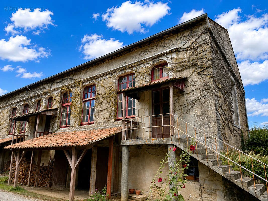 Maison à vendre, 133m², Thénezay