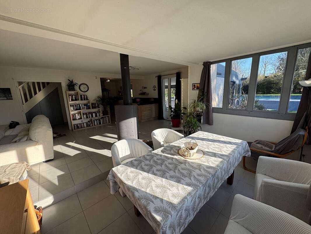 Maison à vendre, 168m², Grosrouvre
