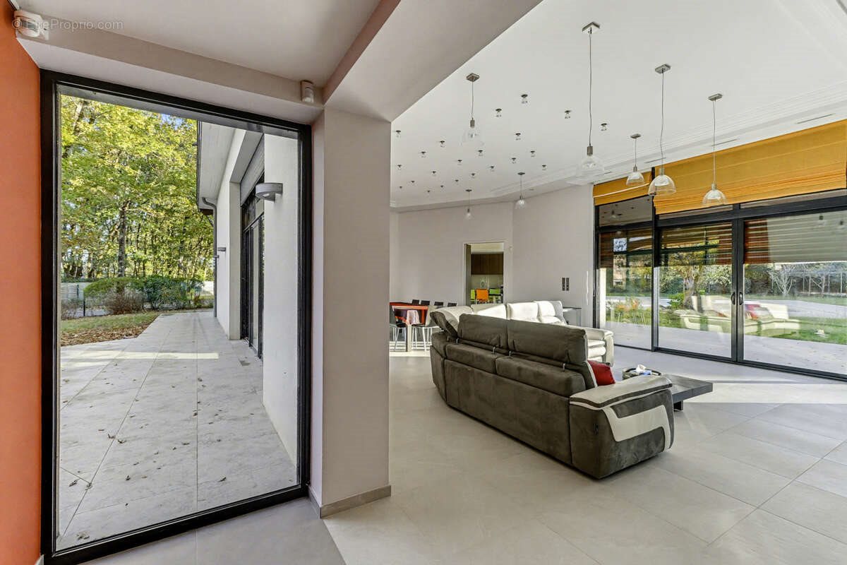 Maison à vendre, 327m², Fonsorbes