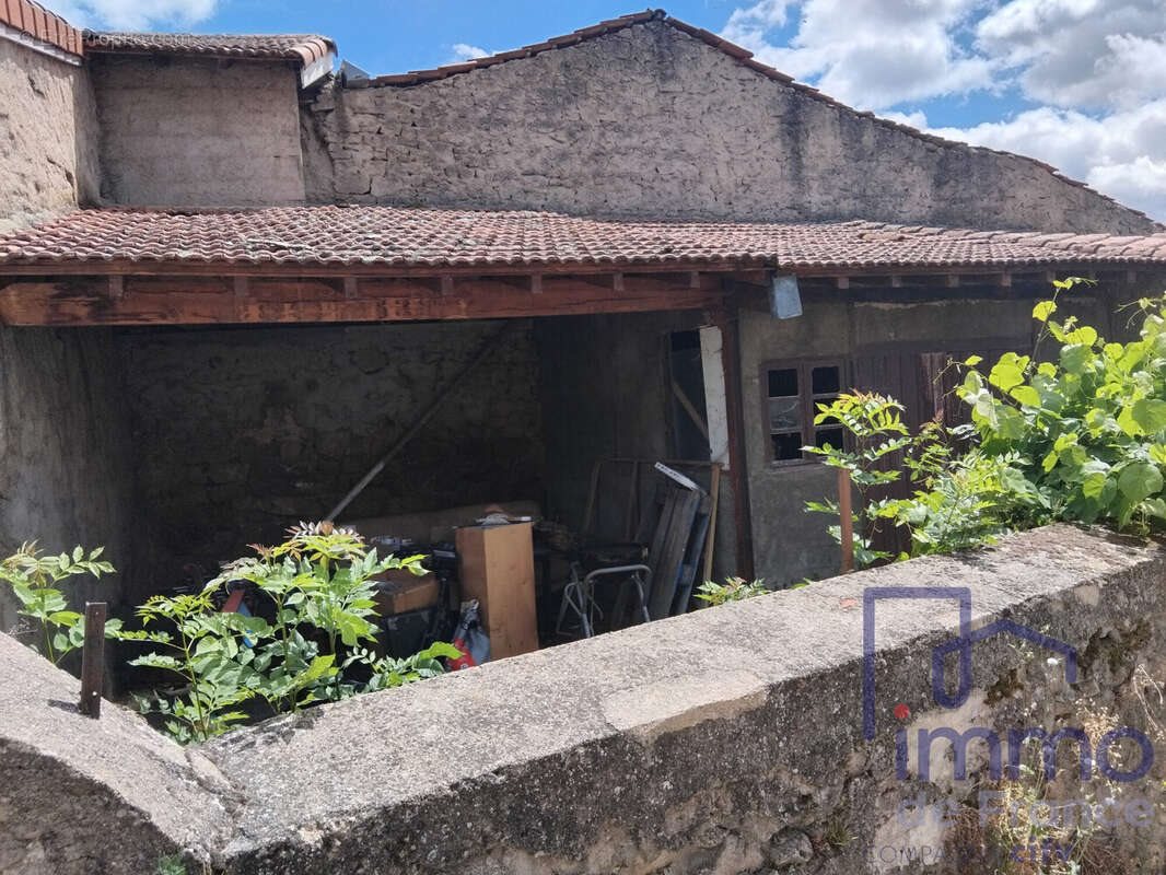 Maison à vendre, 68m², Saint-Marcellin-en-Forez