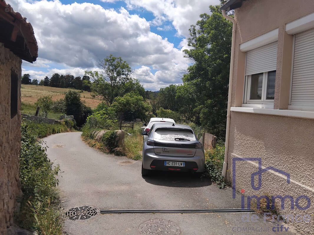 Maison à vendre, 68m², Saint-Marcellin-en-Forez