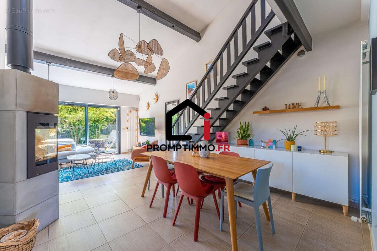 Maison à vendre, 195m², Mérignac