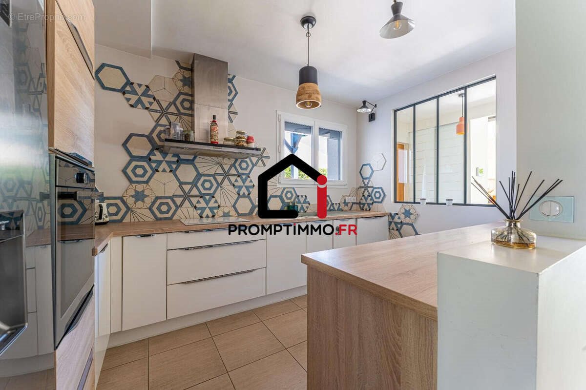 Maison à vendre, 195m², Mérignac