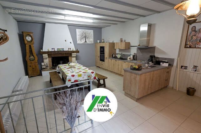 Maison à vendre, 137m², Magné