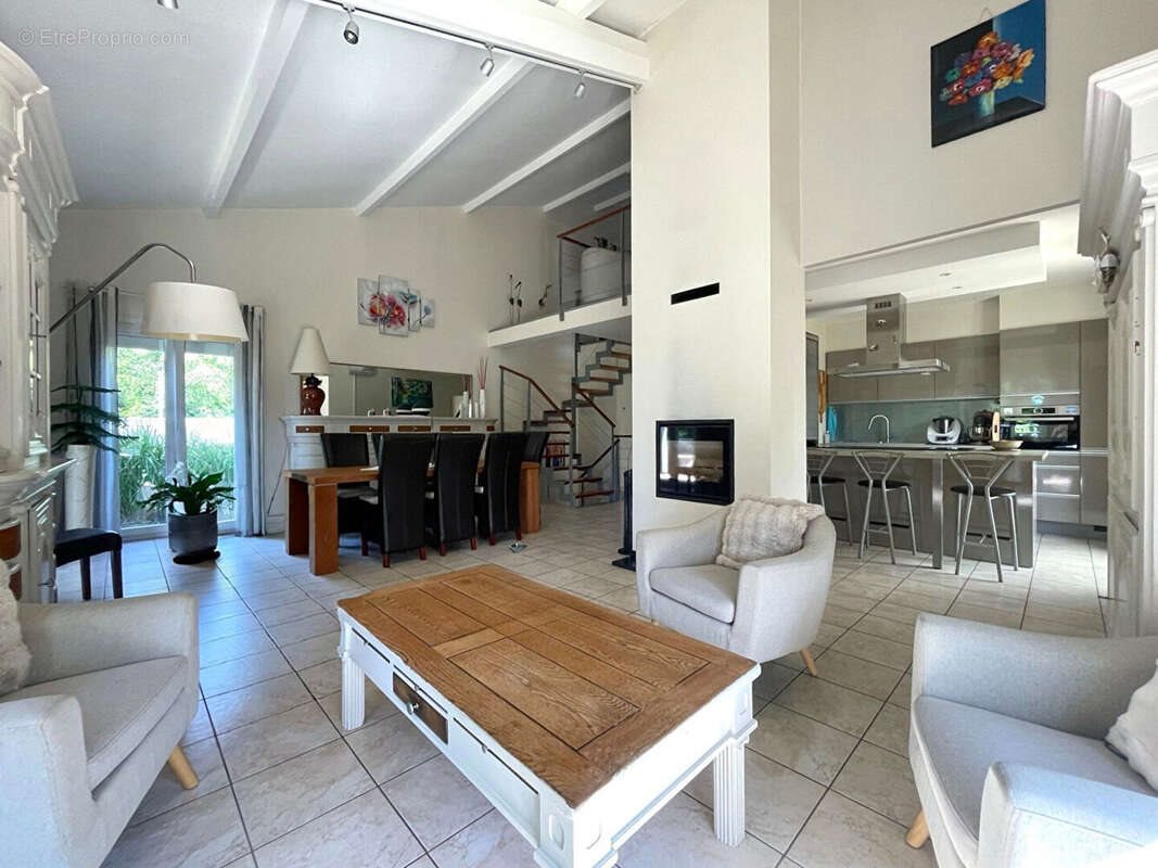 Maison à vendre, 173m², Nilvange