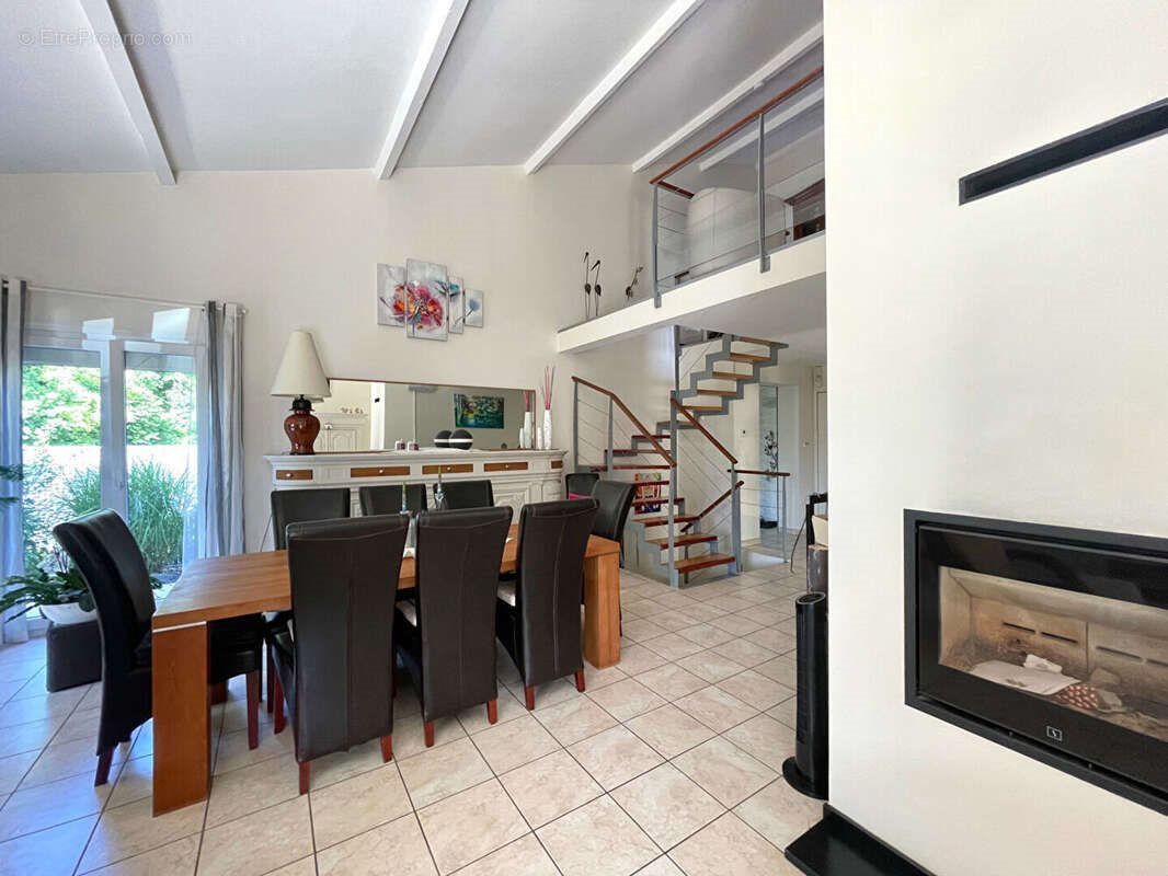 Maison à vendre, 173m², Nilvange