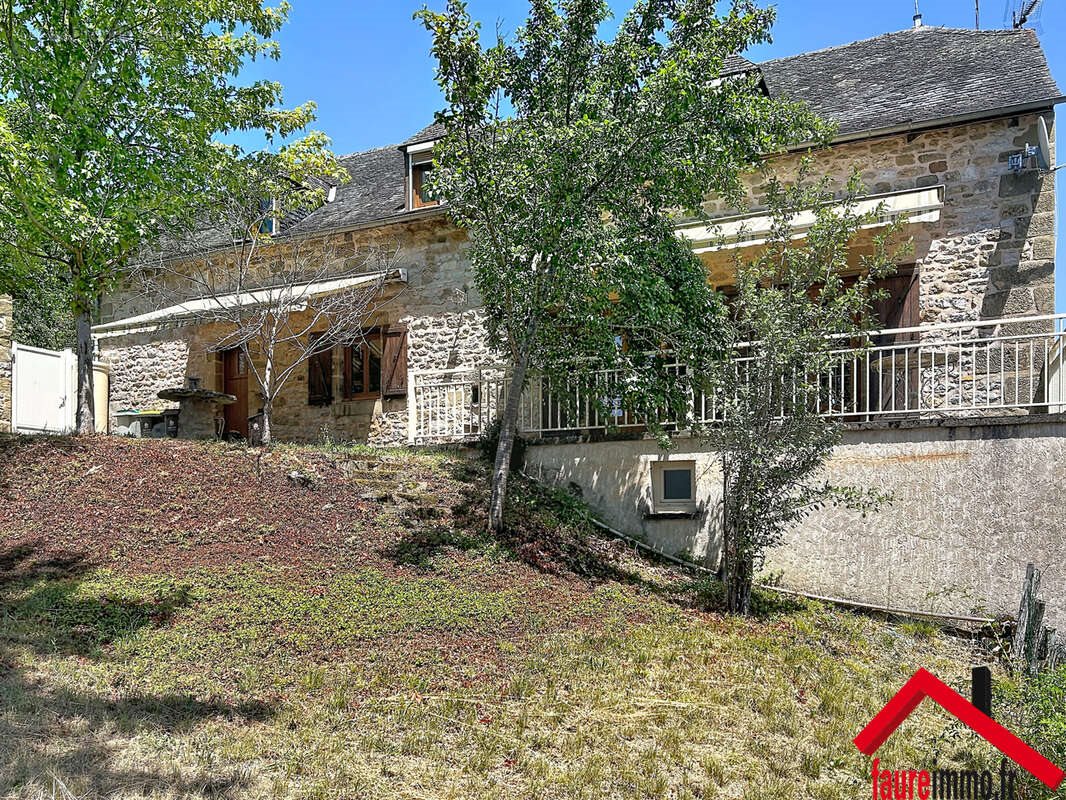 Maison à vendre, 230m², Lissac-sur-Couze