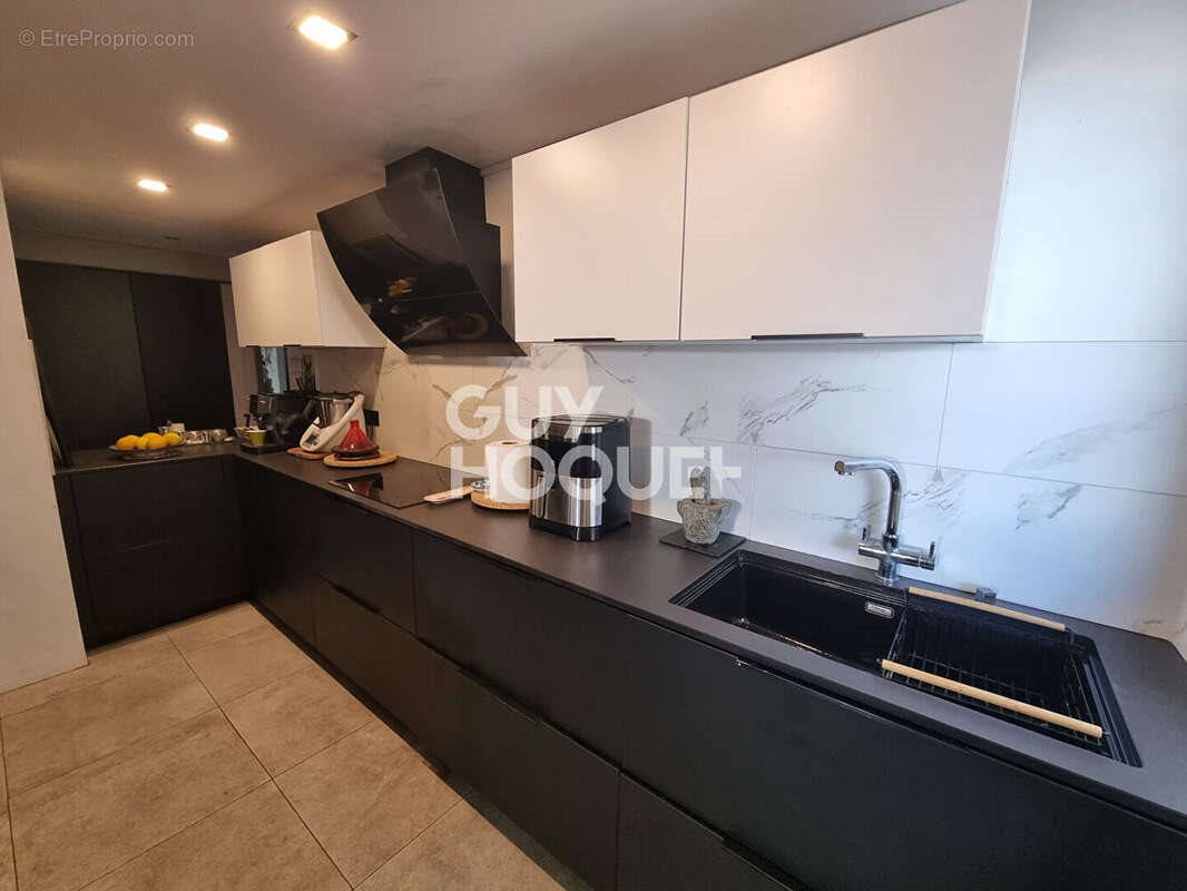 Appartement à vendre, 66m², Saint-Pierre