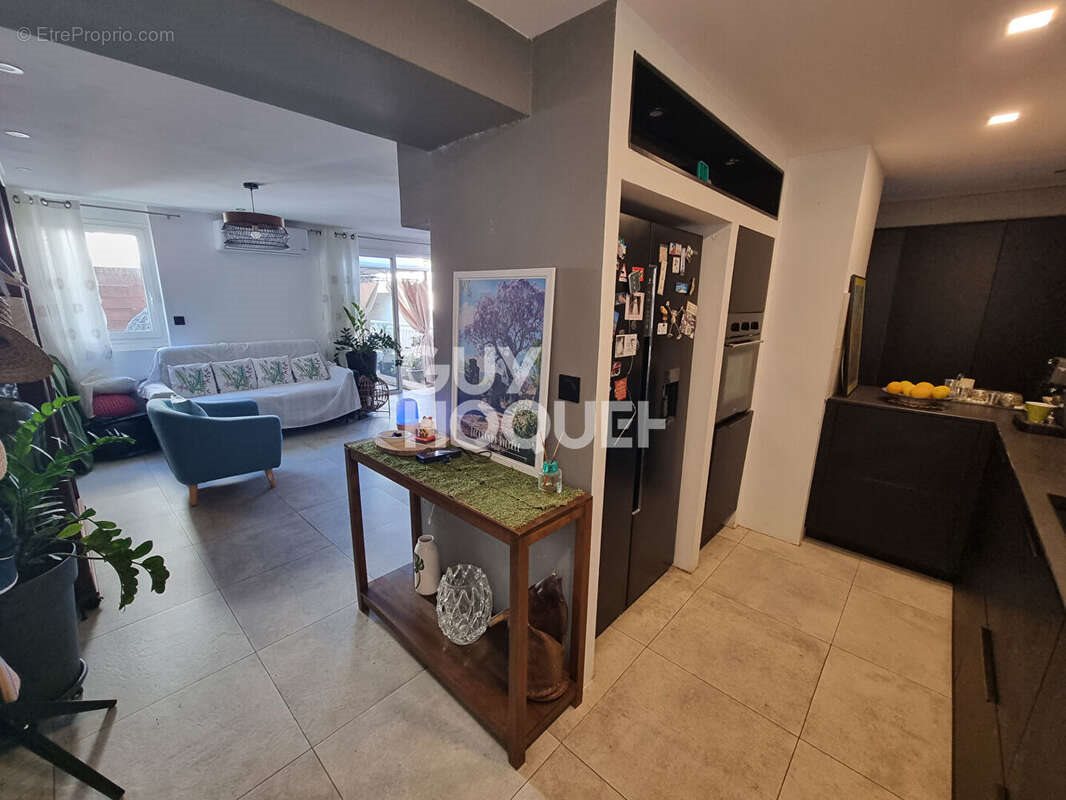 Appartement à vendre, 66m², Saint-Pierre