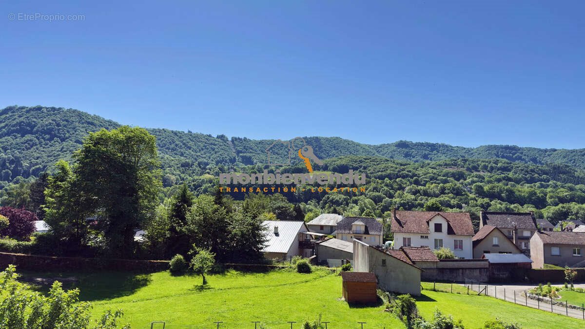 Maison à vendre, 132m², Vic-sur-Cère