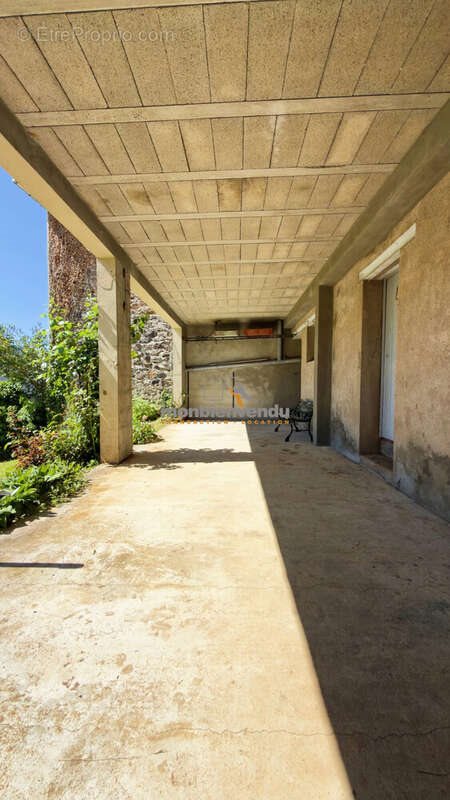 Maison à vendre, 132m², Vic-sur-Cère