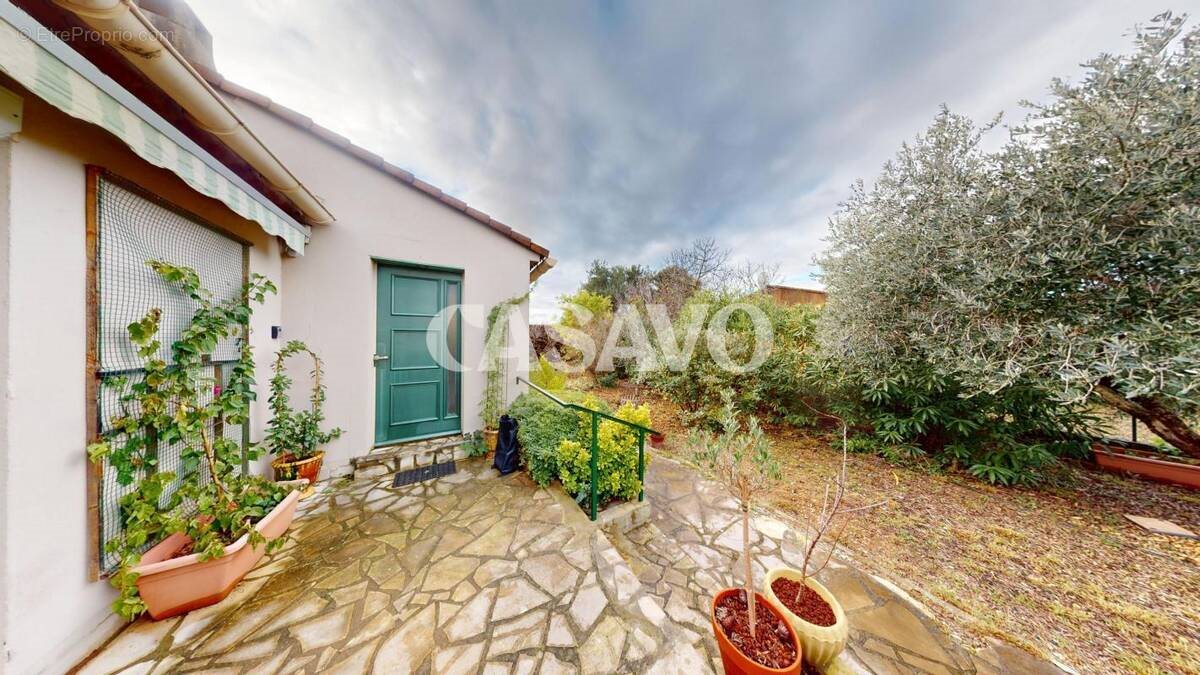 Maison à vendre, 80m², Sommières