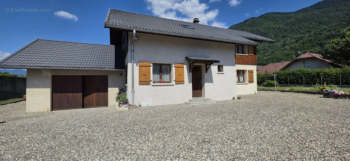 Maison à vendre, 148m², Gilly-sur-Isère