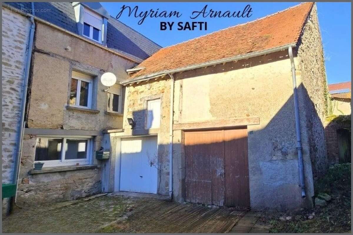 Maison à vendre, 162m², Dun-le-Palestel