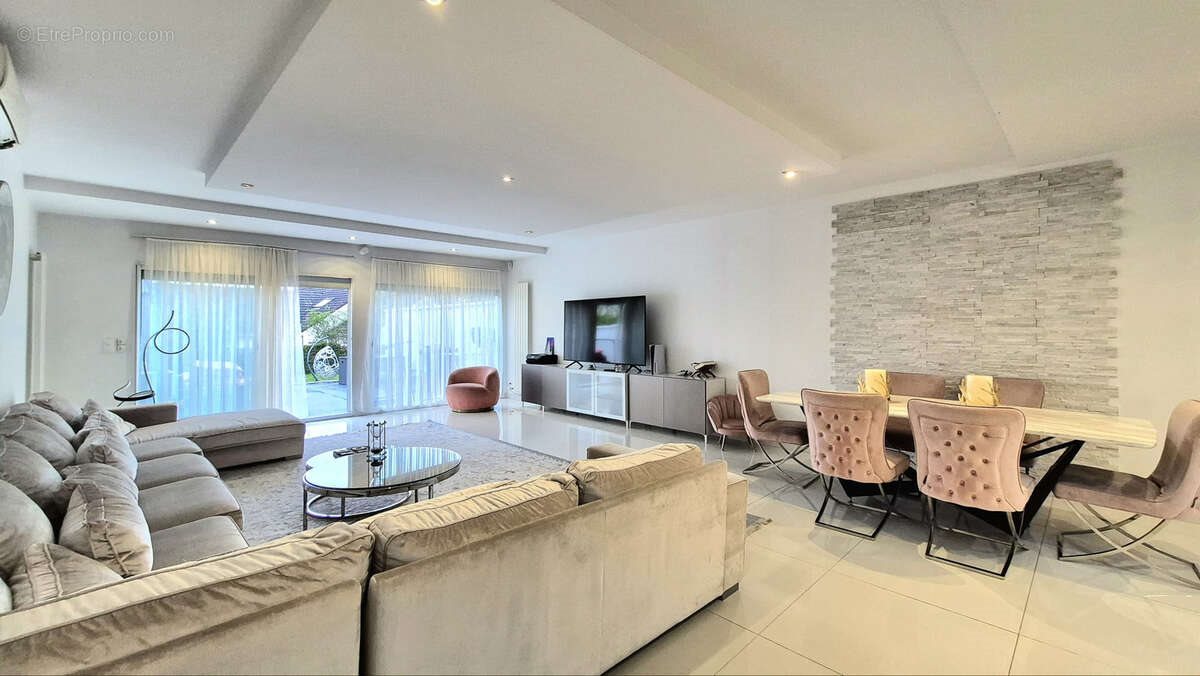 Maison à vendre, 180m², Deuil-la-Barre