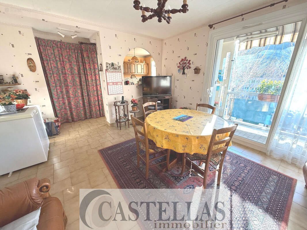 Appartement à vendre, 80m², Carnoux-en-Provence