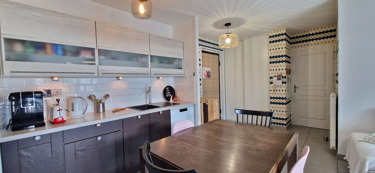 Appartement à vendre, 60m², Saint-Martin-le-Vinoux