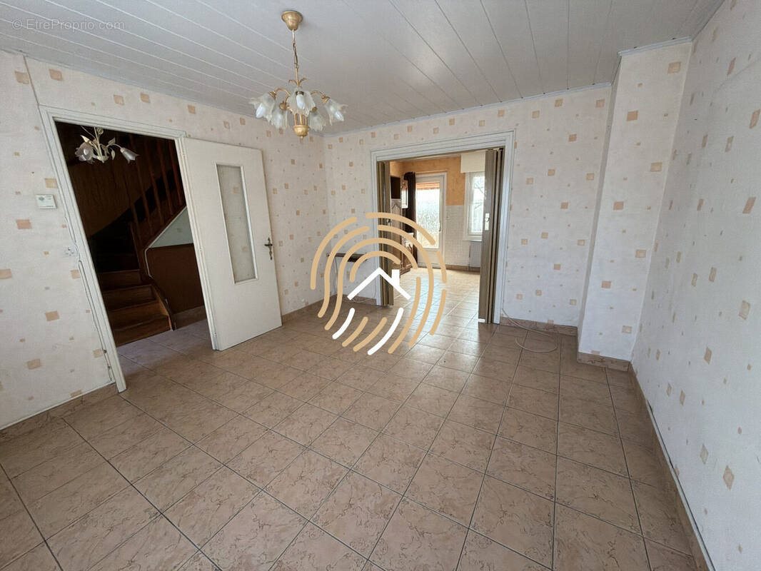 Maison à vendre, 79m², Hornaing