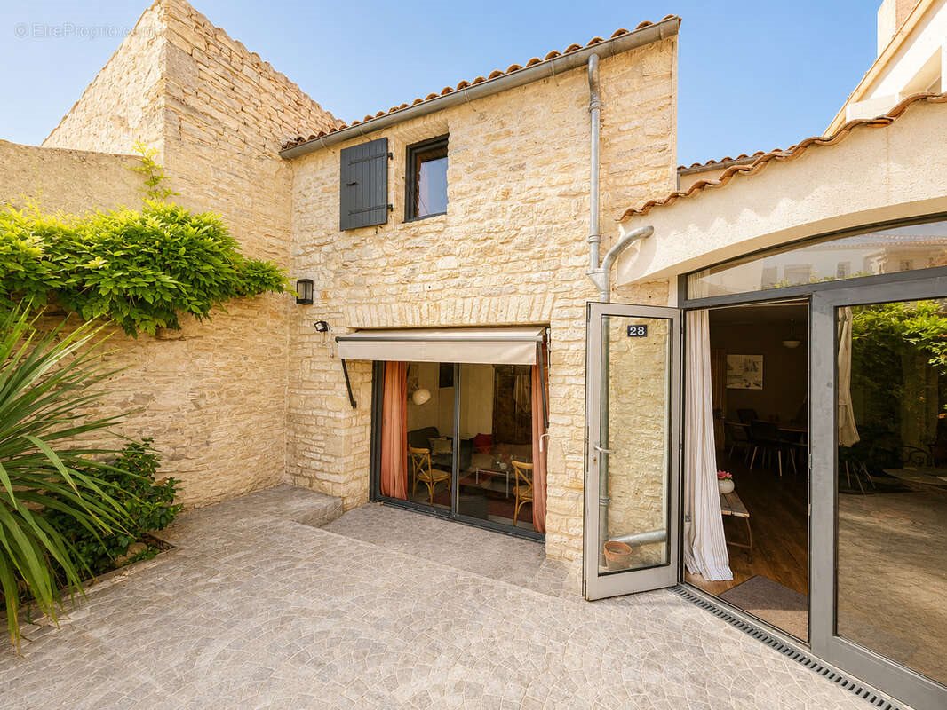 Maison à vendre, 240m², Le Château-d'Oléron