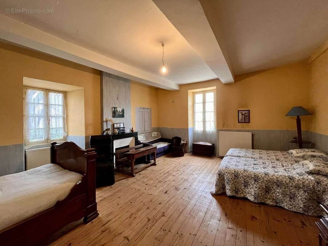 Maison à vendre, 175m², Bergerac