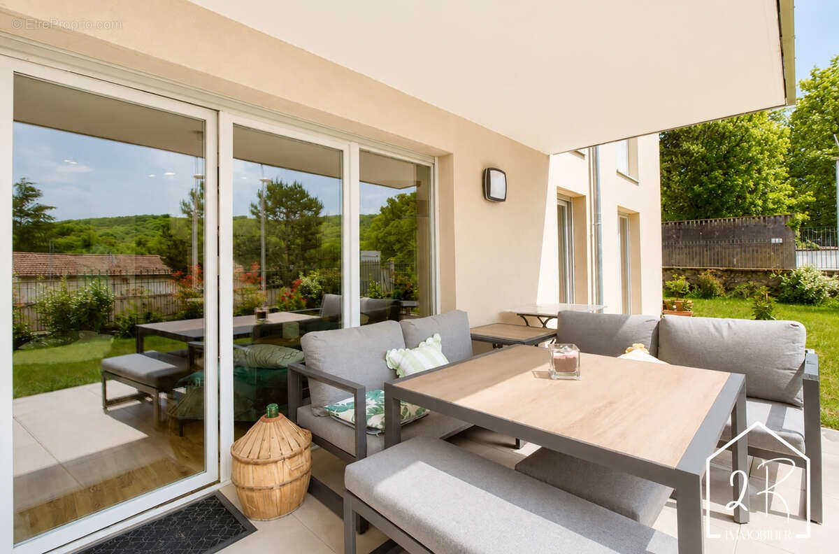 Appartement à vendre, 60m², Pont-Evêque