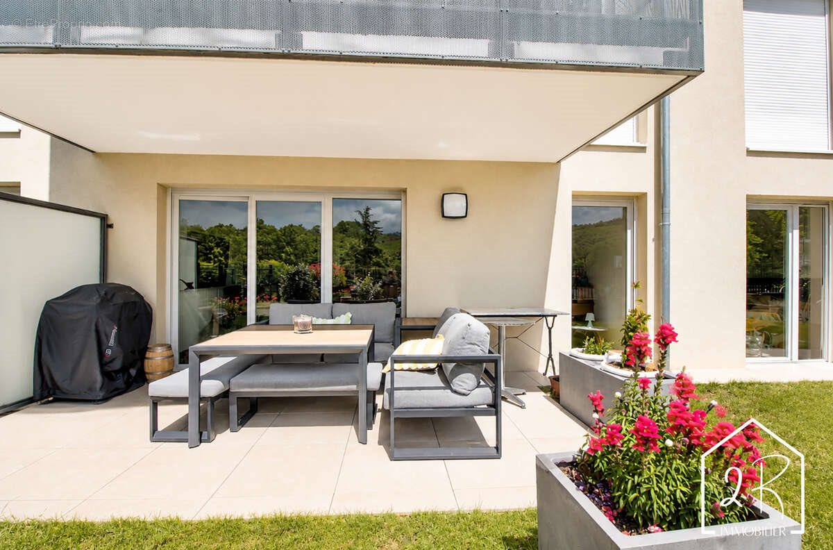 Appartement à vendre, 60m², Pont-Evêque
