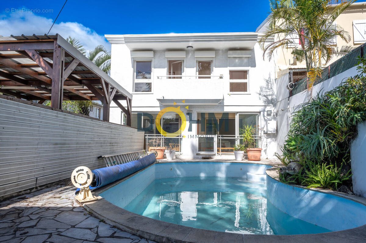 Maison à vendre, 144m², Le Tampon
