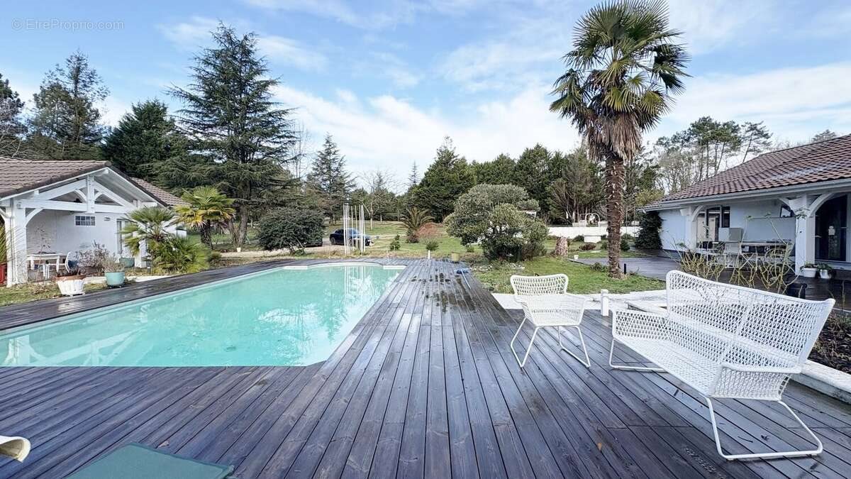 Maison à vendre, 280m², Dax