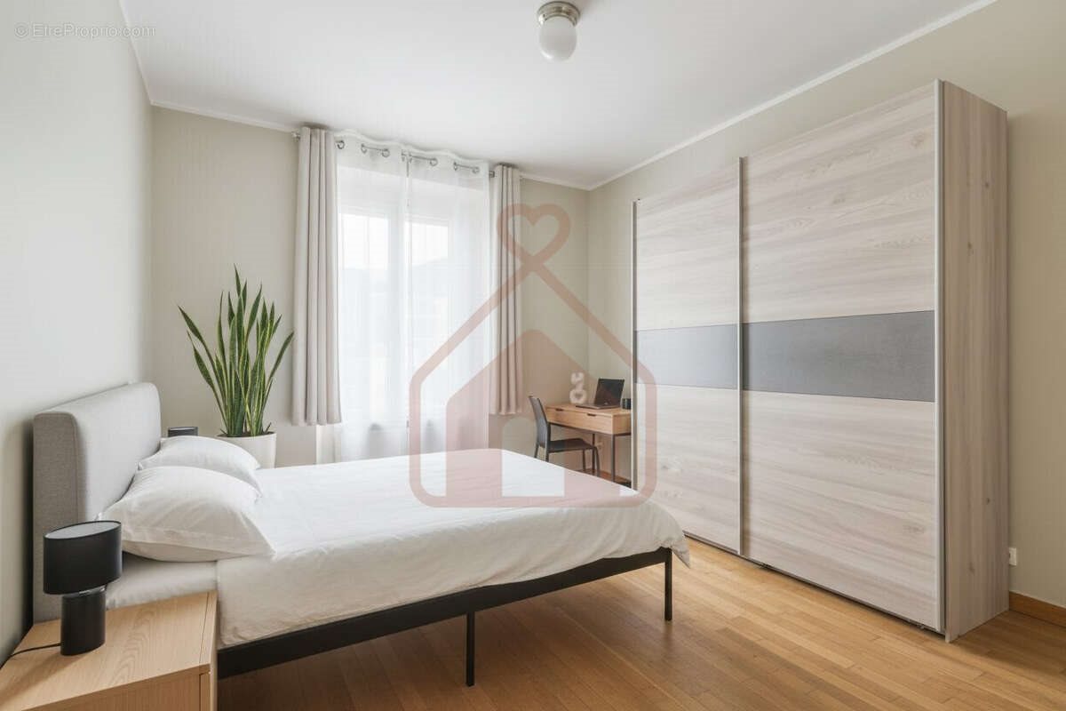 Appartement à vendre, 94m², Le Kremlin-Bicêtre