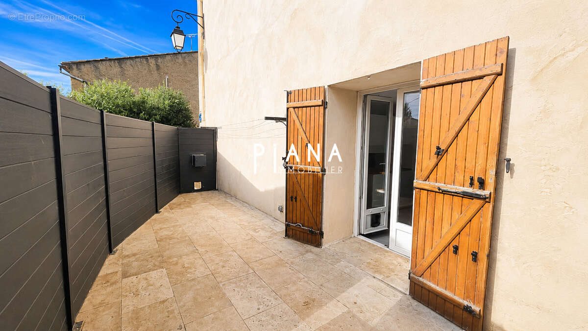 Maison à vendre, 111m², La Fare-les-Oliviers