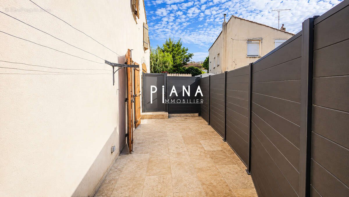 Maison à vendre, 111m², La Fare-les-Oliviers