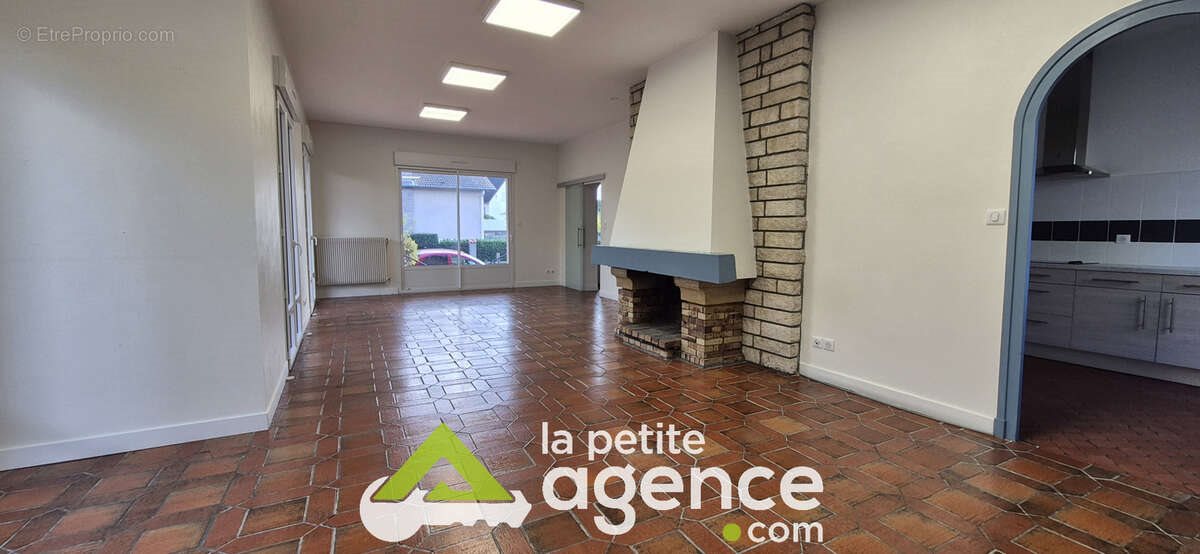 Maison à vendre, 171m², Montluçon