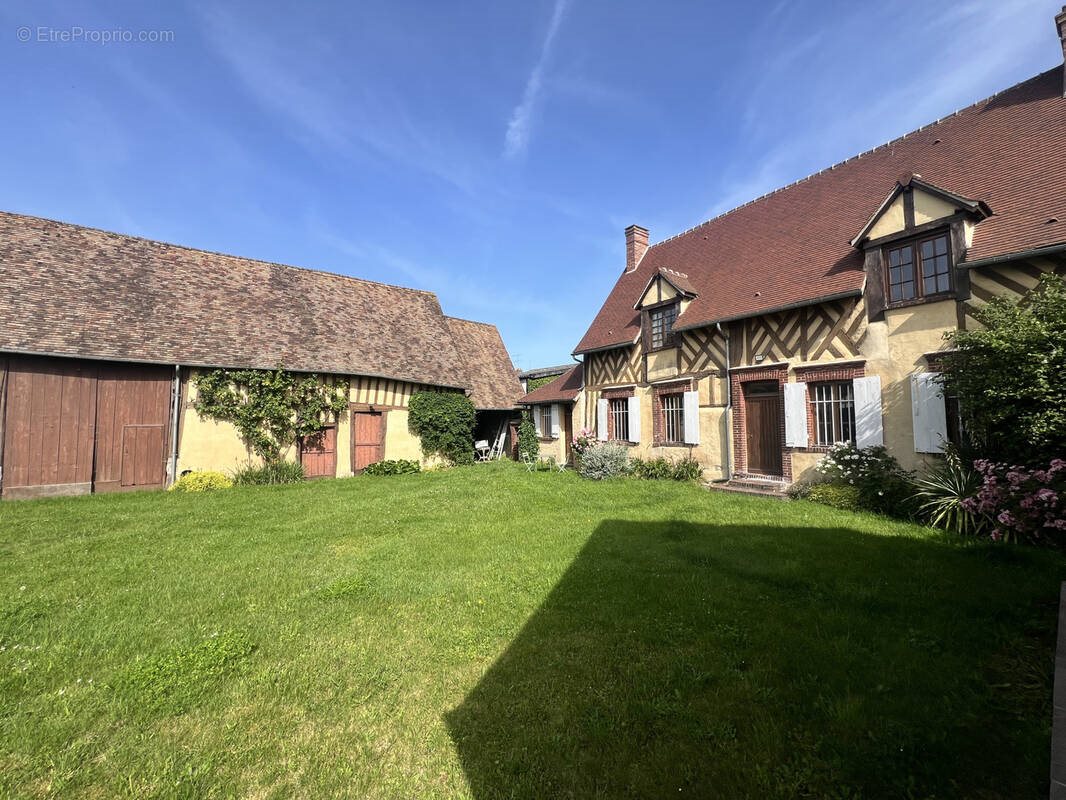 Maison à vendre, 197m², Houdan