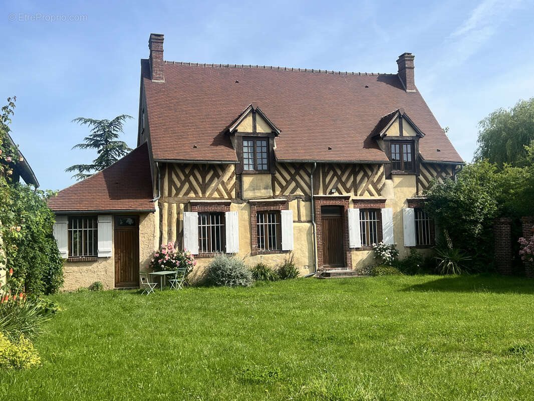Maison à vendre, 197m², Houdan