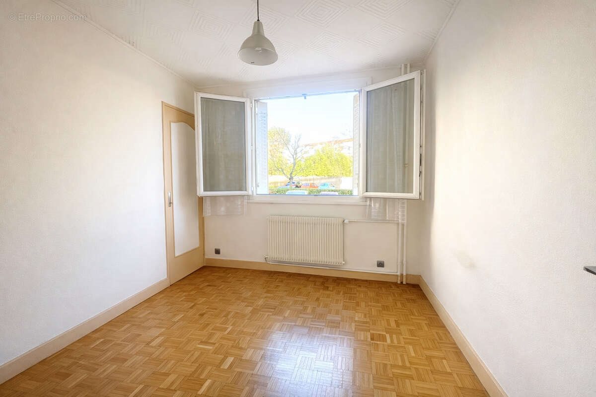 Appartement à vendre, 57m², Bron