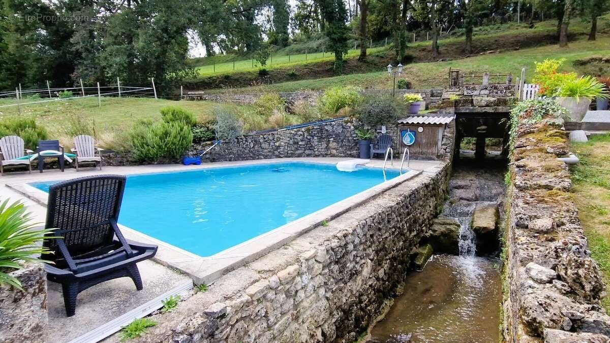 Maison à vendre, 217m², Ruch