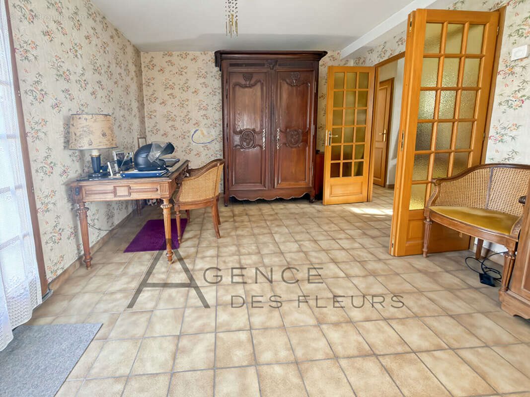 Maison à vendre, 141m², Saint-Aubin-lès-Elbeuf