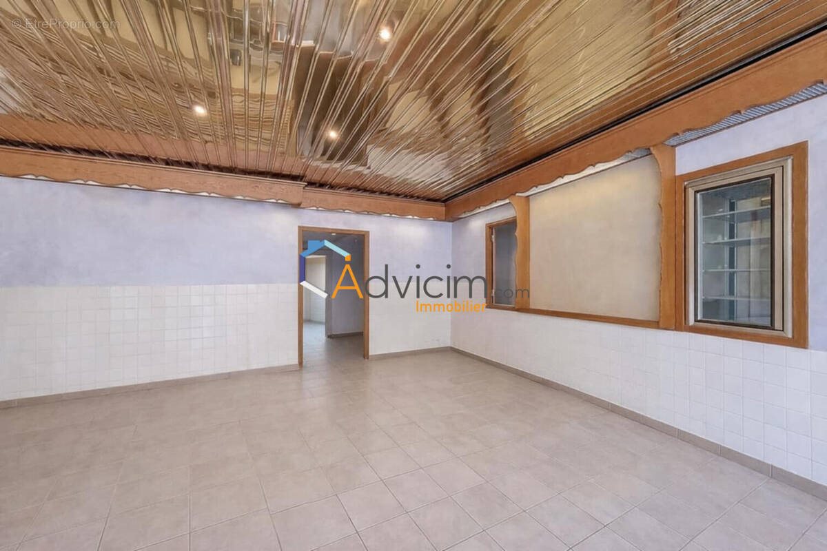 Maison à vendre, 216m², Brienon-sur-Armançon