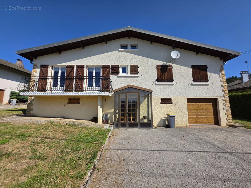Maison à vendre, 95m², Oye-et-Pallet