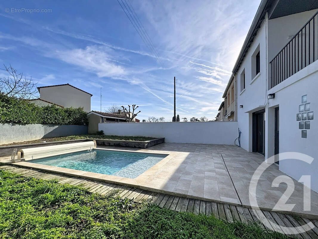 Maison à vendre, 121m², Auch