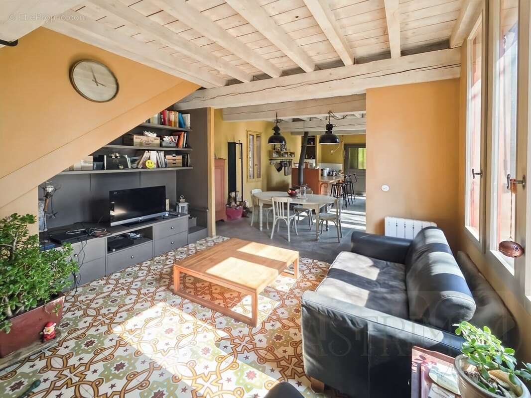 Maison à vendre, 107m², Castries