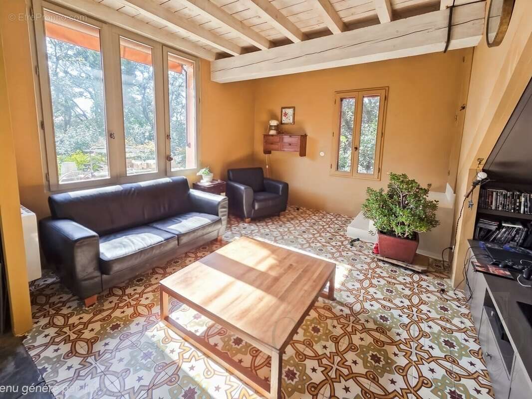 Maison à vendre, 107m², Castries