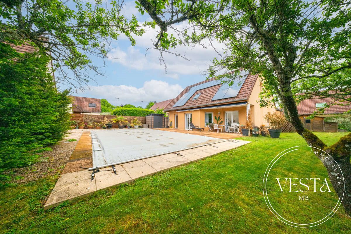 Maison à vendre, 135m², Daix