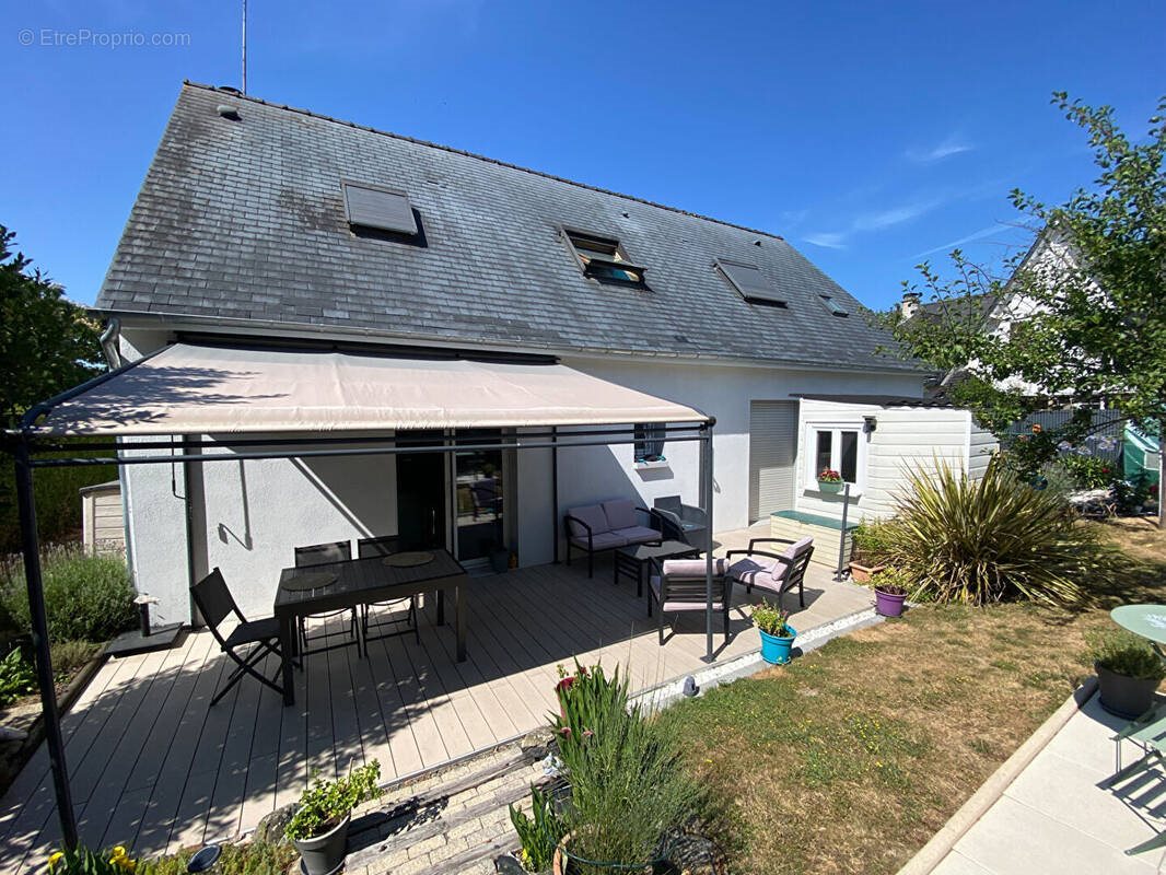 Maison à vendre, 153m², L'Huisserie