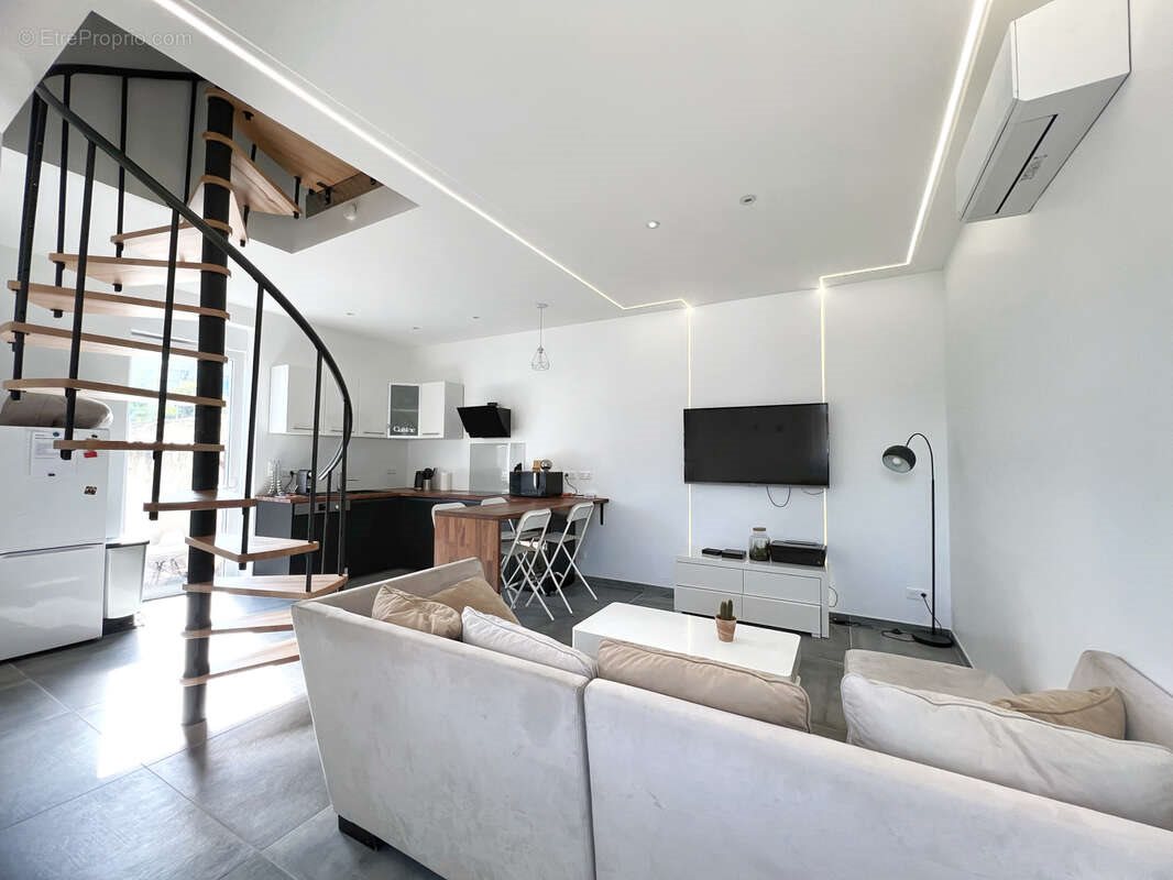 Maison à vendre, 71m², Saint-Priest