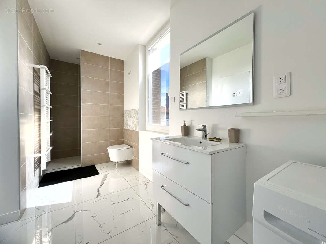 Maison à vendre, 71m², Saint-Priest