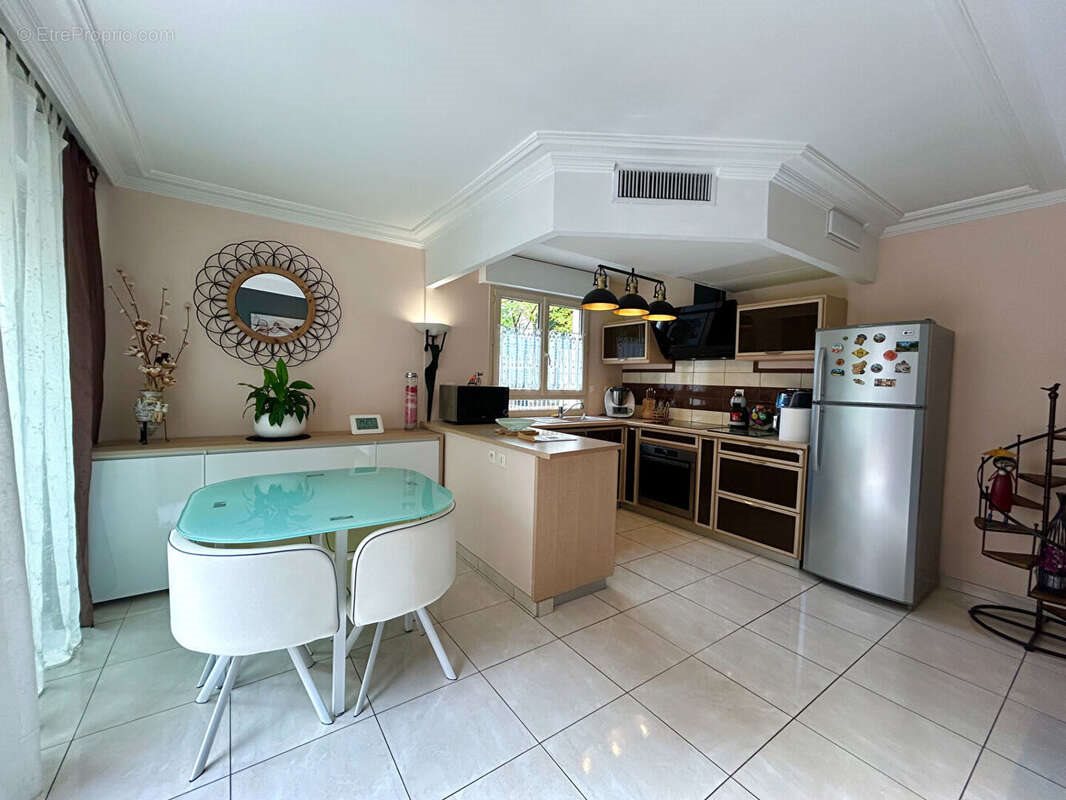 Appartement à vendre, 65m², La Valette-du-Var