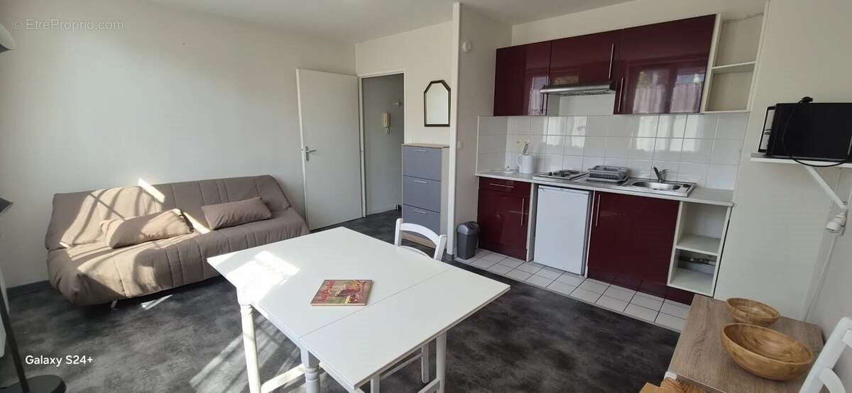 Appartement à vendre, 25m², La Madeleine